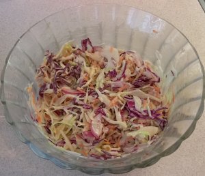 mézes-mustáros káposzta saláta