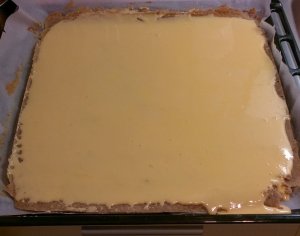 Diós süti rákenem a tojássárgáját