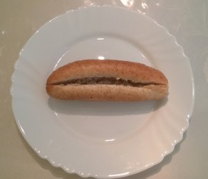 Félbe vágom a kiflit