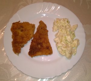 Rántott tőkehal filé majonézes krumplival