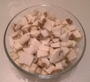 Összevágom a gombát